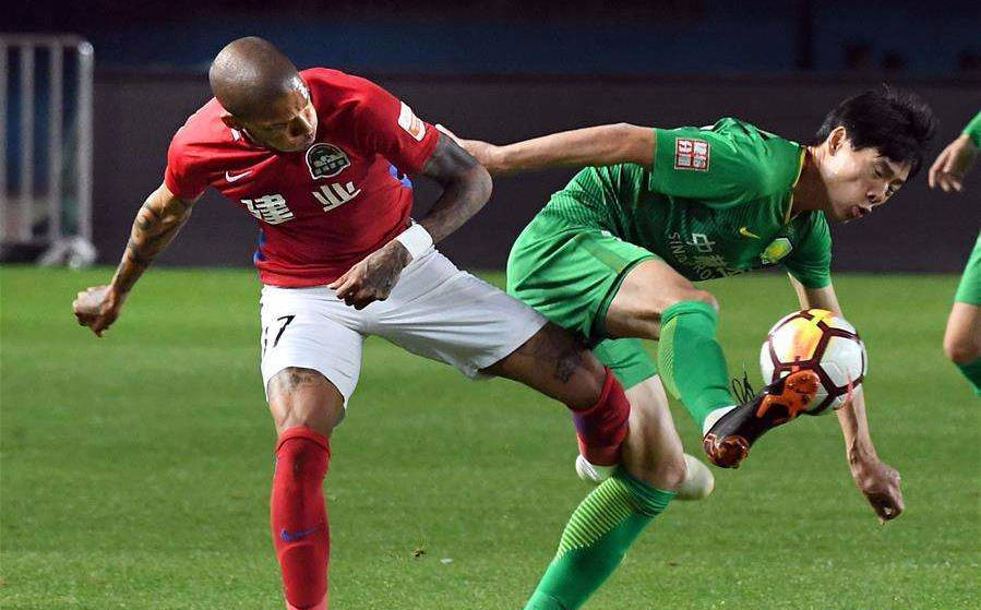 开云APP-深圳佳兆业对阵天津泰达，实力碰撞中会有怎样的结局？的简单介绍