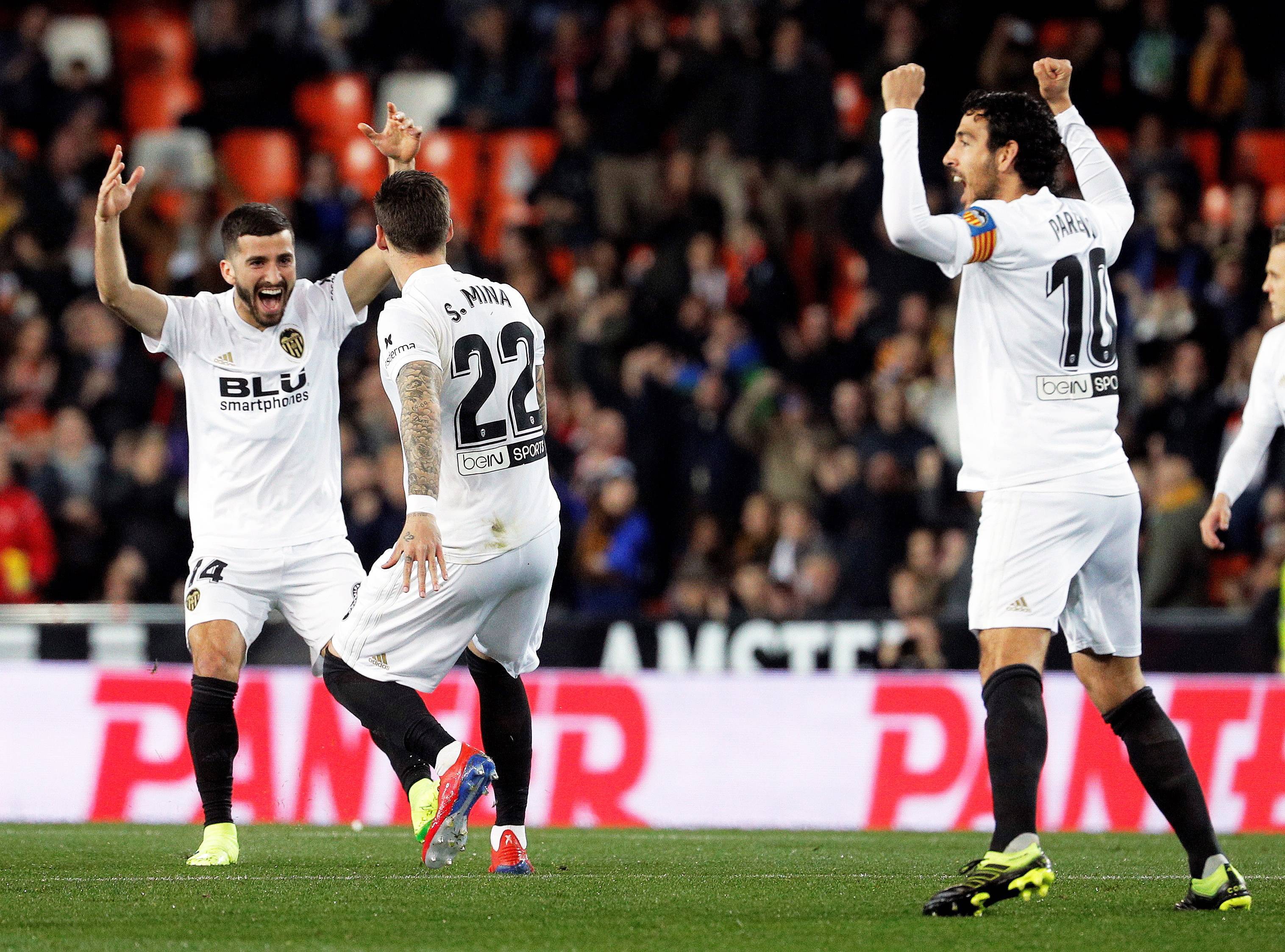 罗马队取胜重要比赛，坚定向前迈进的简单介绍