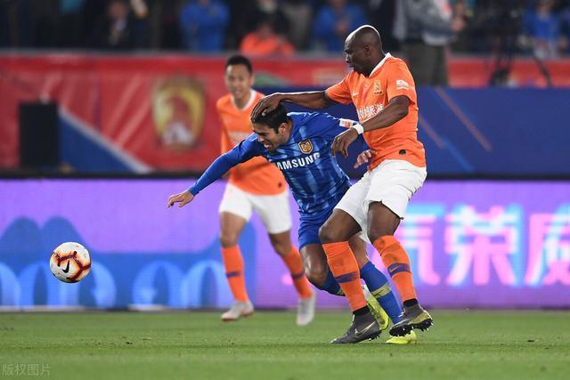 开云官网-关于尼姆遭遇失利，保级形势岌岌可危的信息