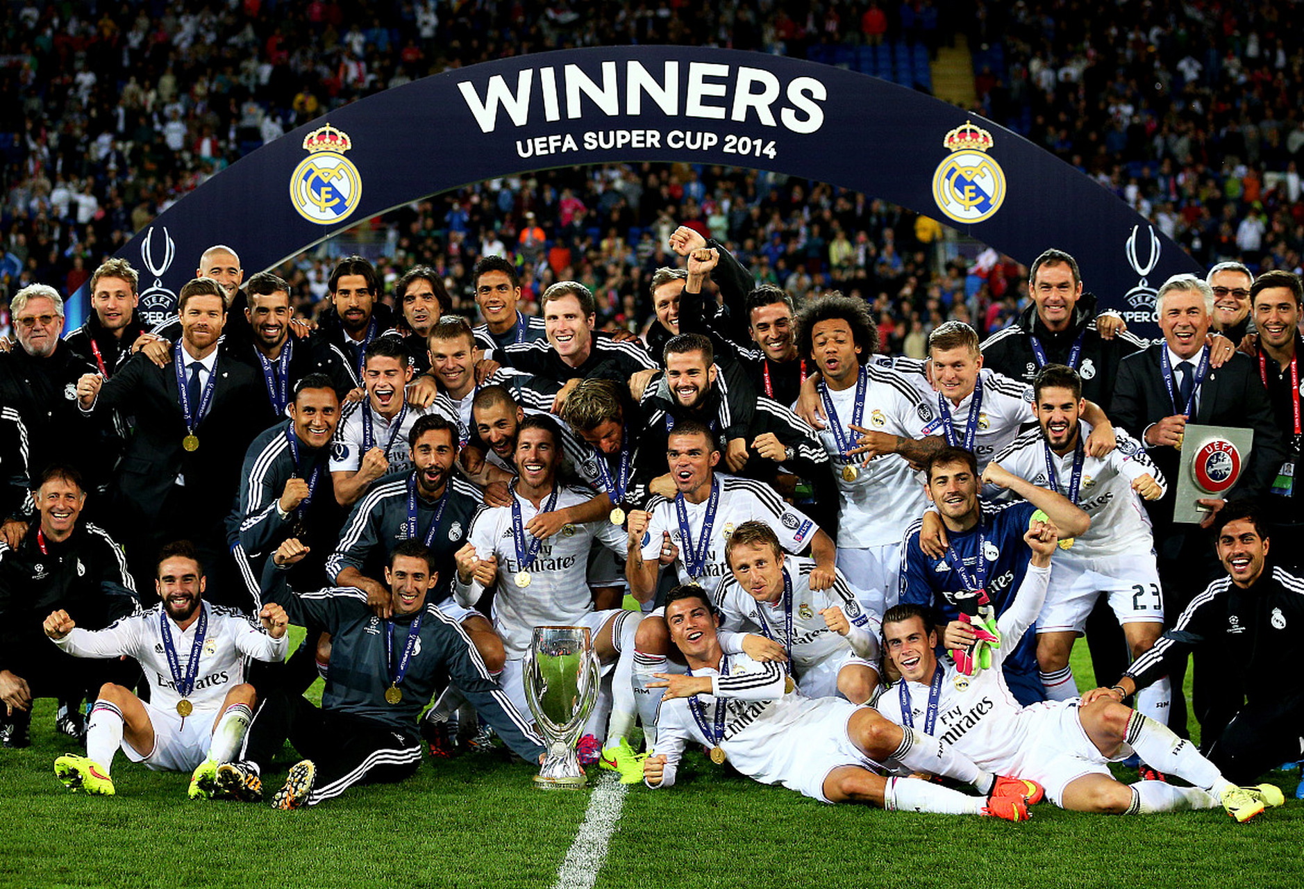 皇家马德里实力阵容赢得球迷赞誉