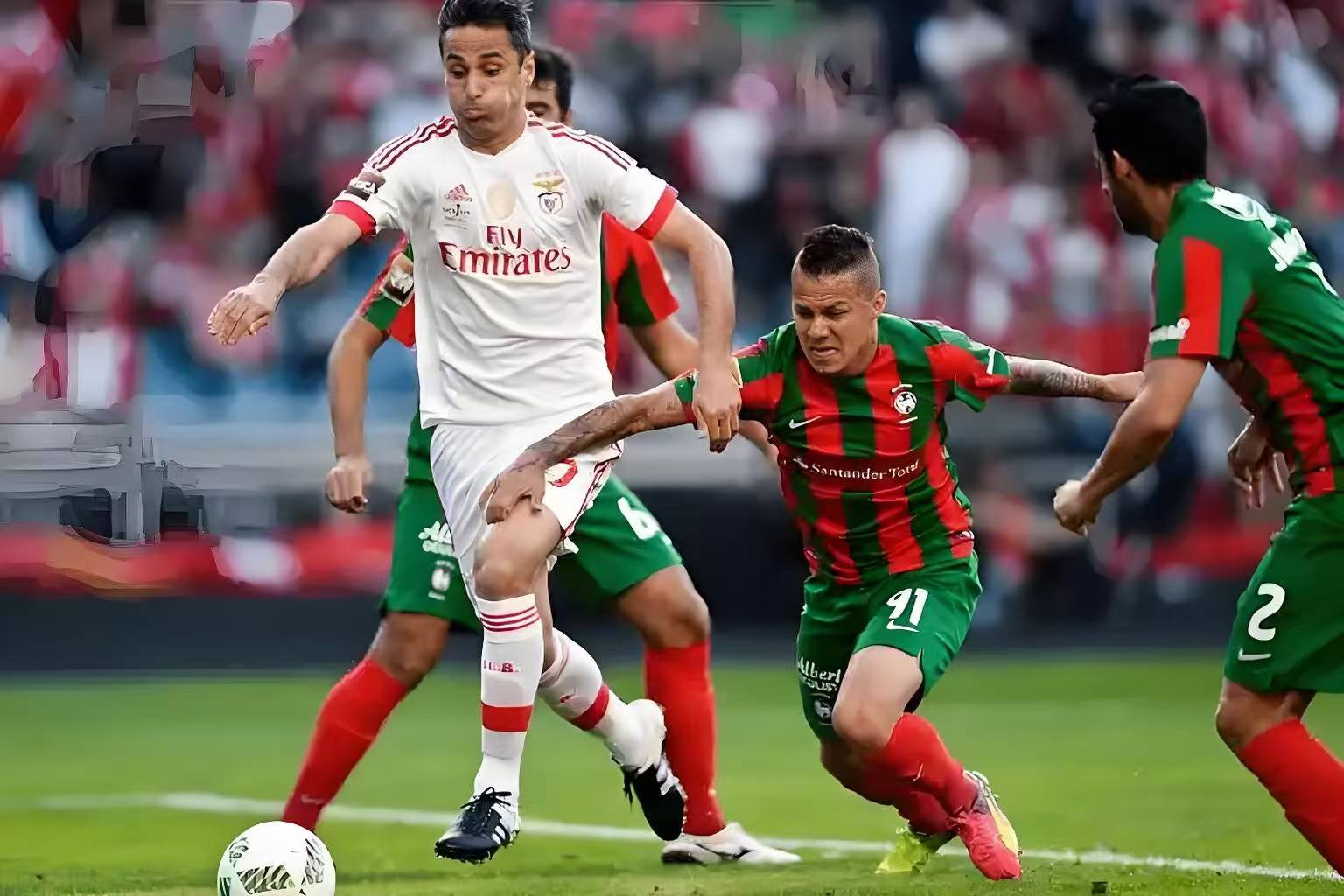 阿拉维斯队在主场击败马洛卡