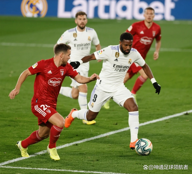 阿拉维斯队在主场击败马洛卡