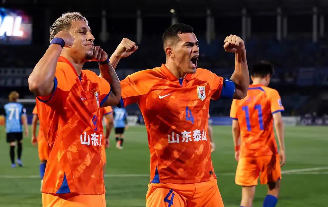 青岛黄海客场击败苏州东吴，取得新赛季首胜