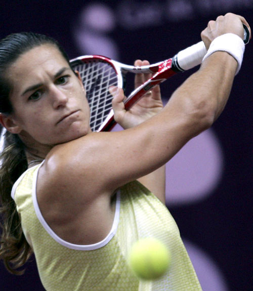 荷兰水球女将力挫强敌，夺得锦标