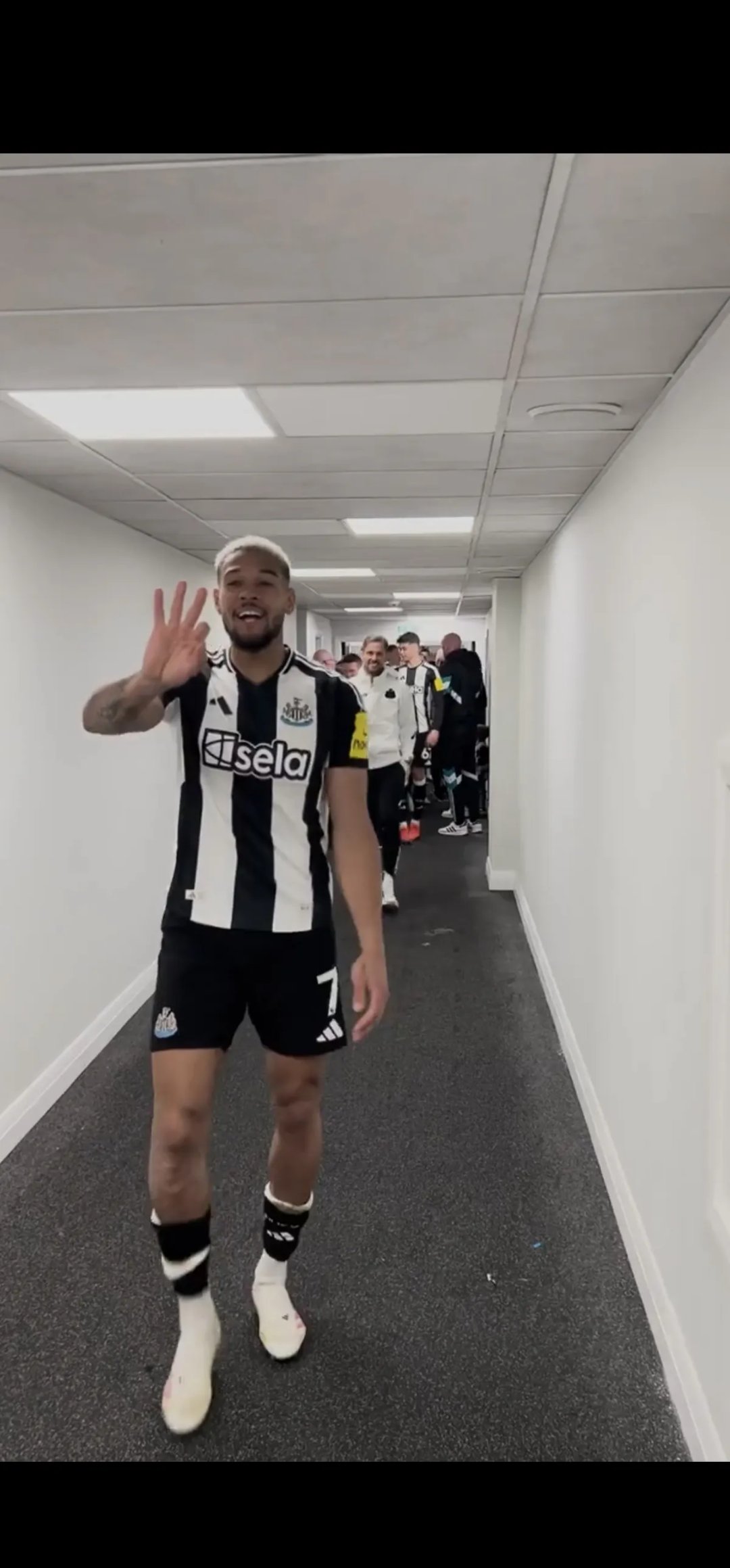 罗特尔主帅透露球队计划，积极备战未来比赛