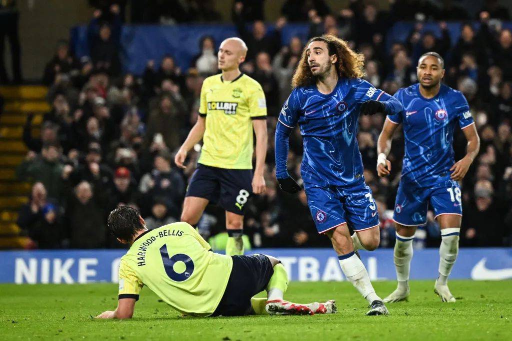 切尔西遭遇重创，尴尬场面引发热议