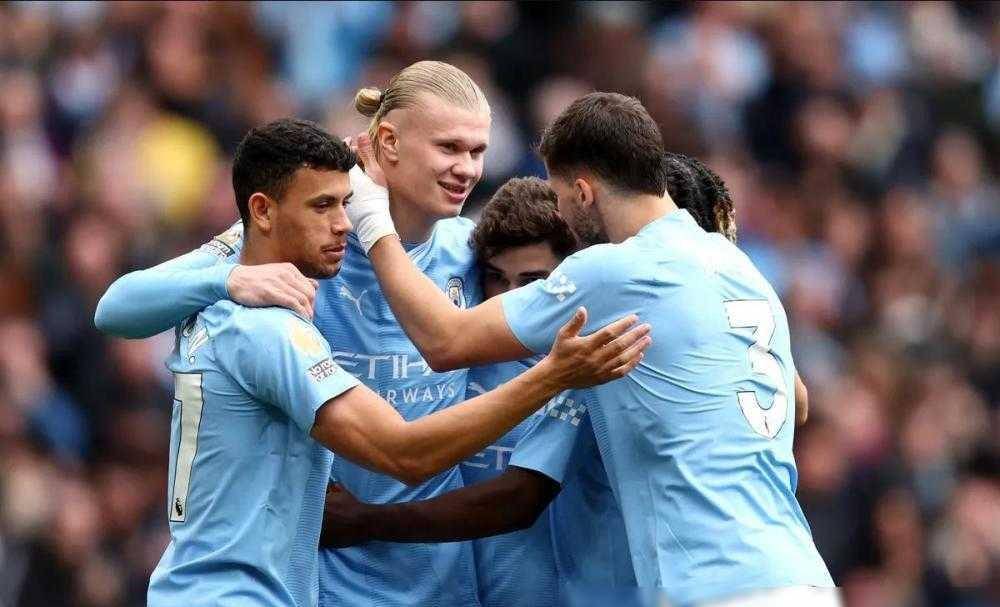 关于曼城逆袭！英超争冠形势逐渐清晰的信息