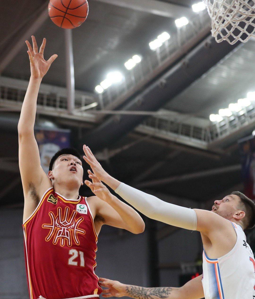 开云体育中国-广厦队挑战新疆向胜利发起冲刺