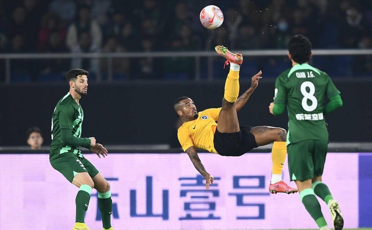 南美篮球锦标赛精彩继续，新星崭露头角的简单介绍