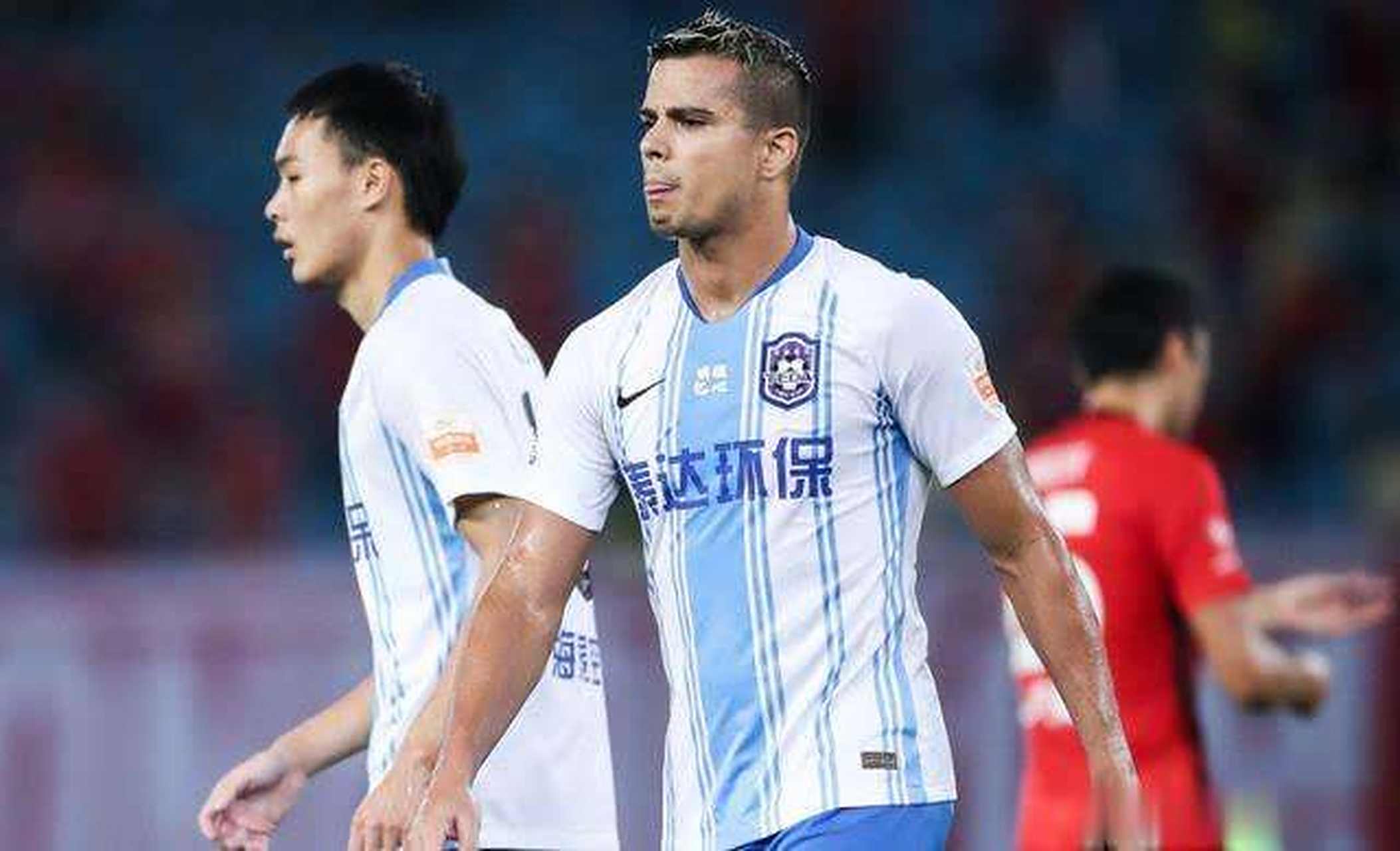 关于泰达主场击败上港，继续保持好状态的信息