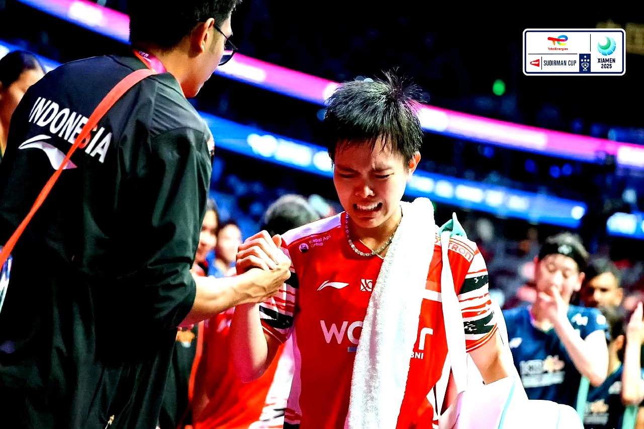 包含英格兰羽毛球队血洗韩国羽毛球队，马琳绝境逆转的词条