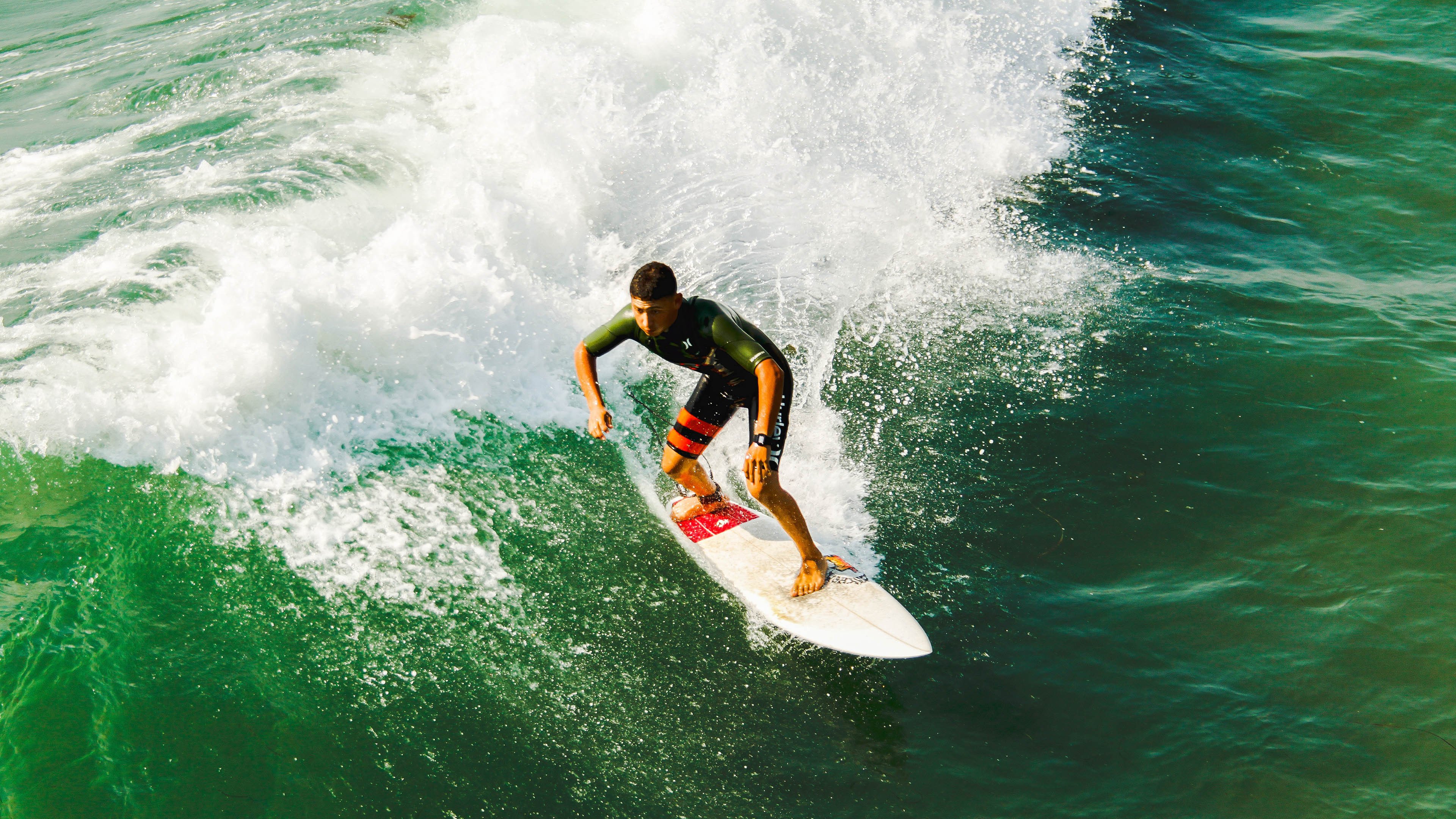 关于神迹的两种温度