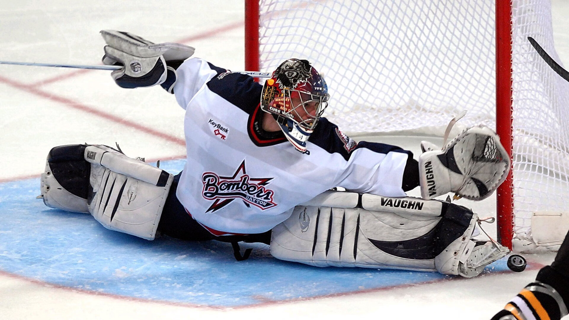 红土与硬地的千年赌约,当罗兰·加洛斯走进O2球场